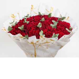 35 Red Rose Lisle Marble Wrapping (35 وردة حمراء بغلاف رخامي ليل)